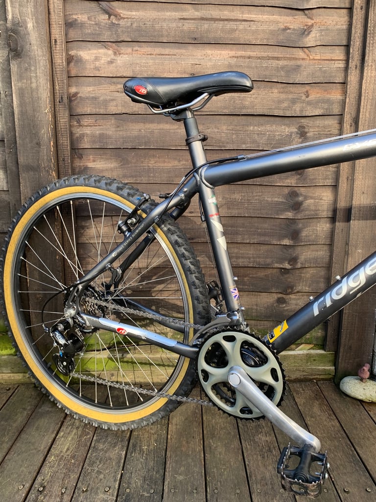 Retro Ridgeback Cyclone 26” Wheel Mountain Bike (Fully Serviced) 