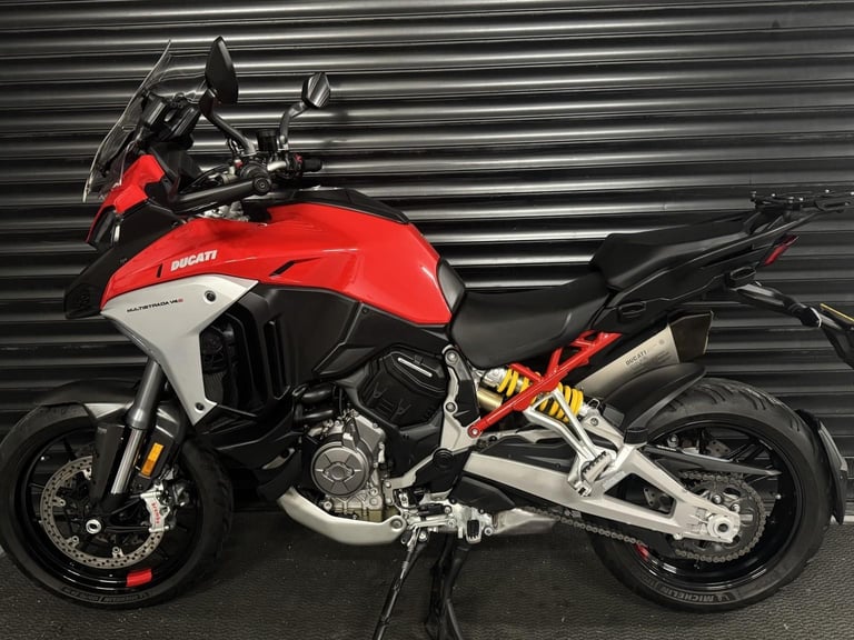 DUCATI MULTISTRADA V4 S Travel Pack Akrapovic
