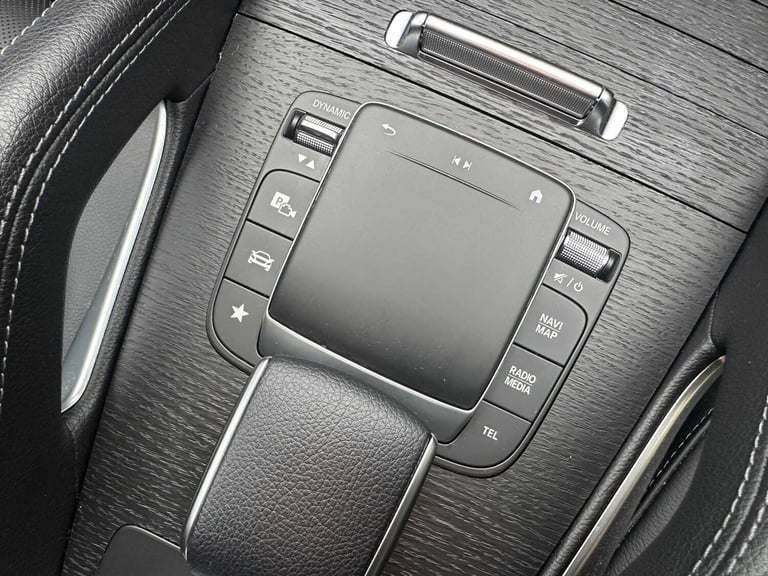  Mercedes-Benz GLE GLE 350de 4Matic AMG Line Premium + 5dr 9G-Tronic SUV Plug-In Hy Automatic