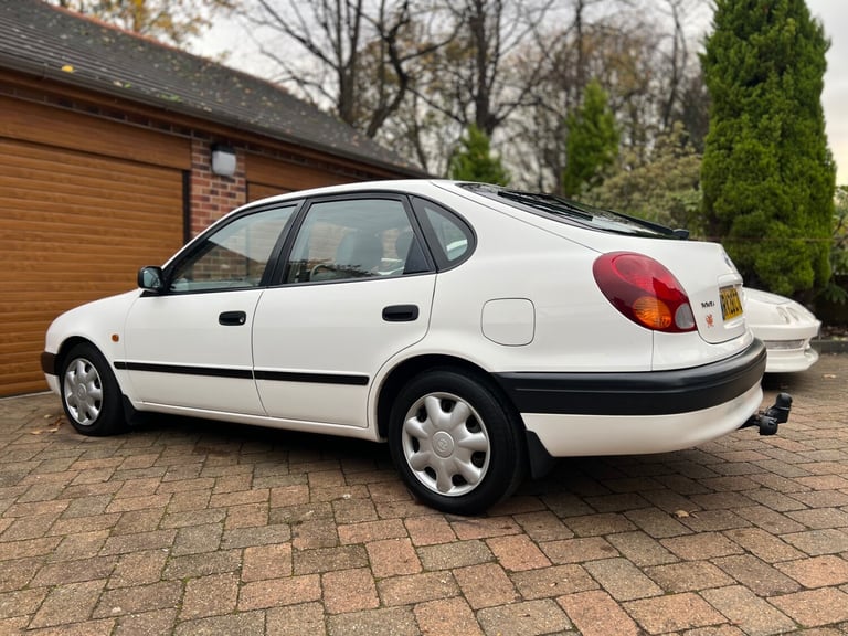 1997 Toyota Corolla 1.3 GS 5dr Auto HATCHBACK Petrol Automatic