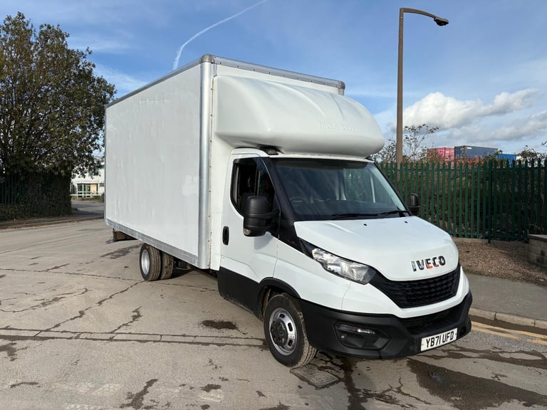 2022 Iveco Daily 3.0 35-160 euro6 twin rear wheel manual 15ft Luton box van