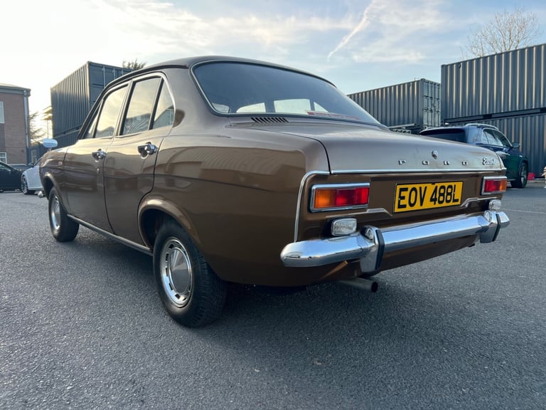 1974 Ford Escort 1.3 5dr XL Hatchback Petrol Manual