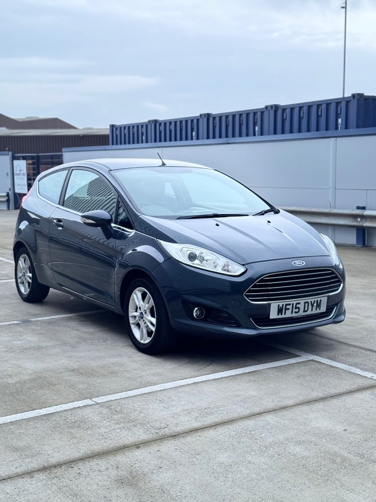 Ford, FIESTA, Hatchback, 2015, Manual, 1241 (cc), 3 doors