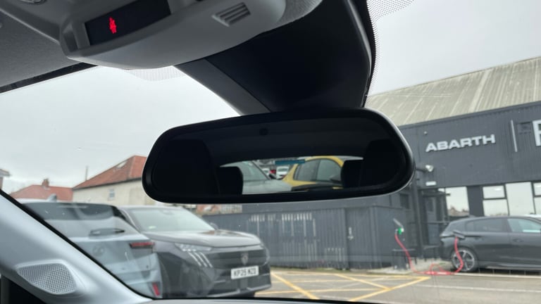 2022 Peugeot 208 1.2 PureTech Allure Premium Hatchback 5dr Petrol EAT Euro 6 (s/s) (100 ps) Hatch...