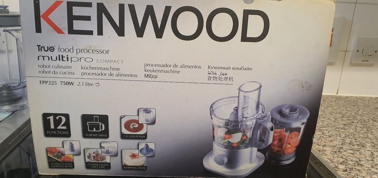 Kenwood FP980 Food Processor - Excellent Condition