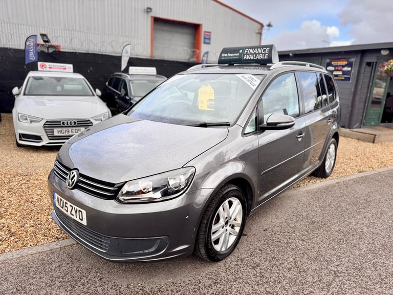 2015 Volkswagen Touran 1.6 TDI 105 BlueMotion Tech SE 5dr DSG MPV Diesel Automatic