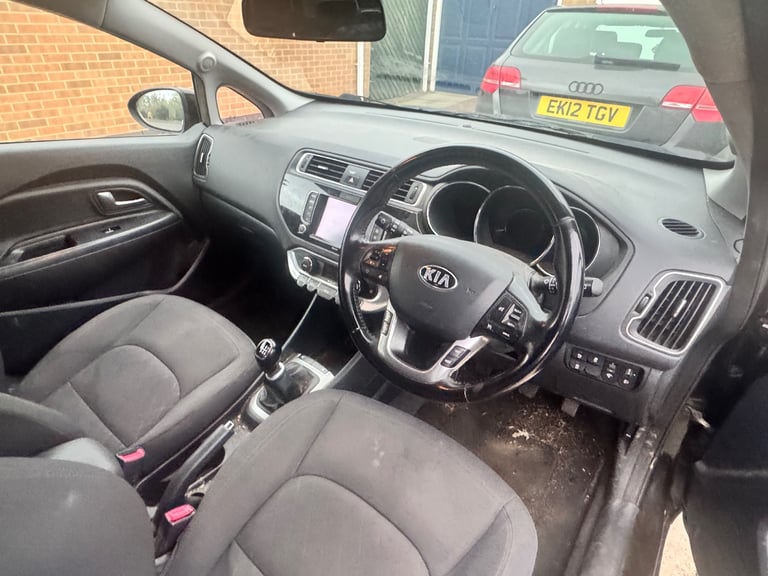 Kia Rio 1.4 diesel 2015 top spec 