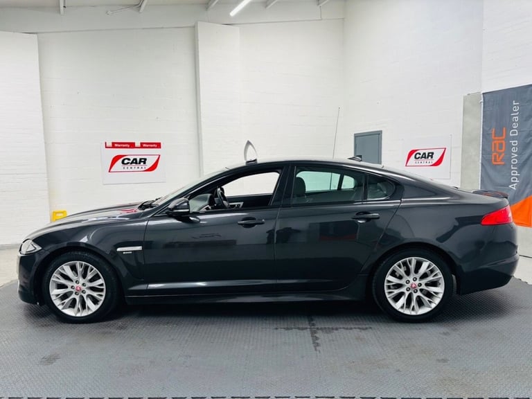 2014 Jaguar XF 2.2d [200] R-Sport 4dr Auto SALOON DIESEL Automatic