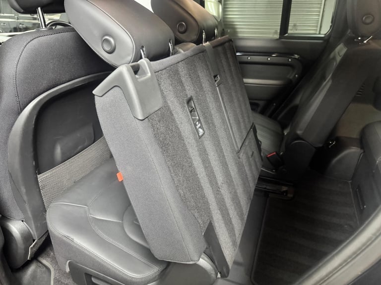 2023 Land Rover Defender 130 3.0 D300 MHEV X Auto 4WD Euro 6 (s/s) 5dr ESTATE Diesel Automatic