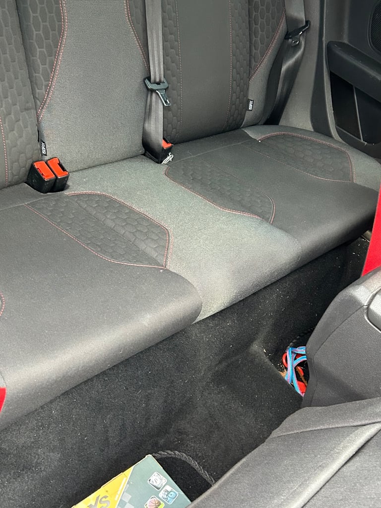 Ford, FIESTA, Hatchback, 2013, Manual, 1560 (cc), 3 doors