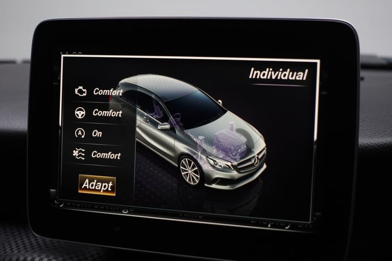 2017 Mercedes-Benz A-Class 1.6 A180 Sport (Premium) Hatchback 5dr Petrol 7G-DCT Euro 6 (s/s) (122...