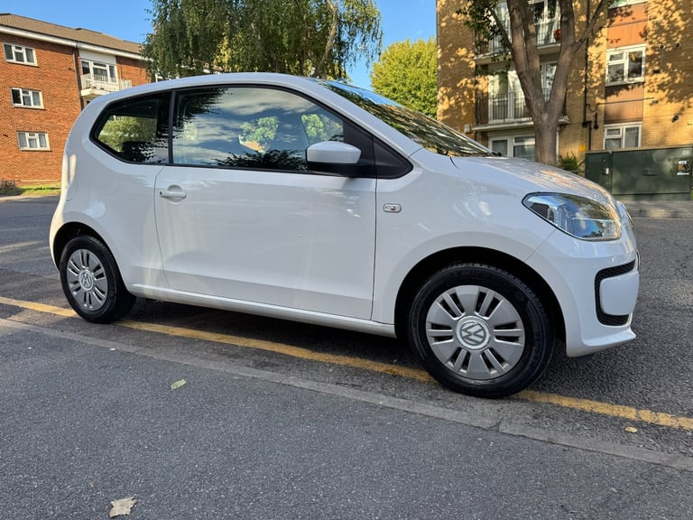 2014 Volkswagen up! 1.0 Move Up 3dr HATCHBACK Petrol Manual