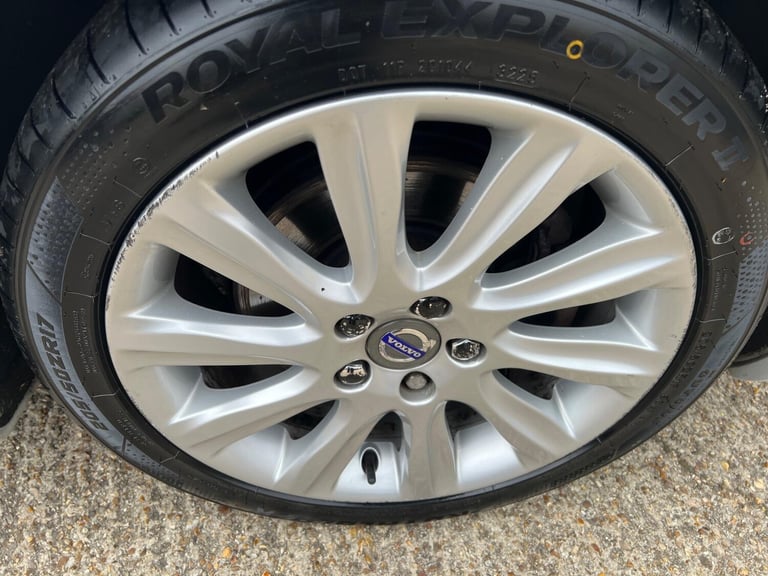 2016 Volvo V40 2.0 D2 SE Lux Nav Euro 6 (s/s) 5dr HATCHBACK Diesel Manual