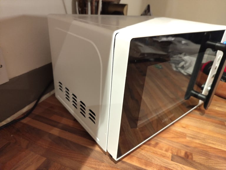 Microwave and Toaster set