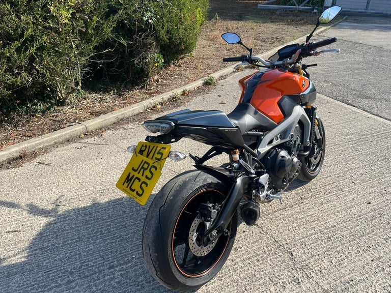 2015 15 YAMAHA MT-09 NAKED MT09 900 TRIPLE 12k MILES MT 09 900