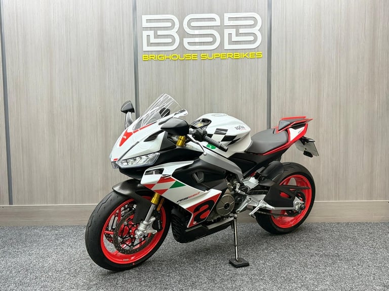 2024 74 Aprilia RS660 EXTREMA ABS - SC PROJECT SYSTEM - 713 MILES!