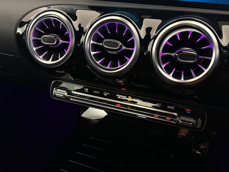  Mercedes-Benz CLA 2.0 CLA220d AMG Line (Premium Plus 2) Coupe 8G-DCT Euro 6 (s/s) 4dr Diesel Aut...