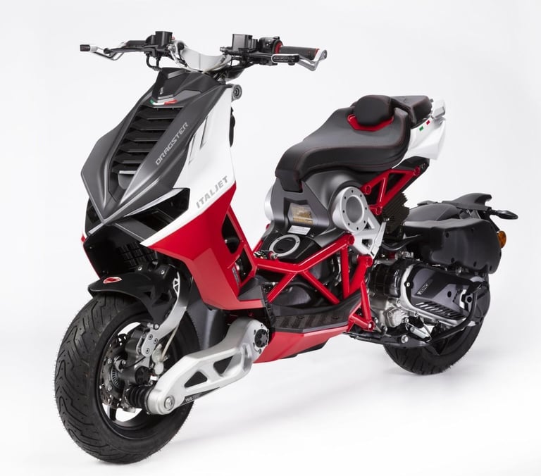 ItalJet Dragster 125cc Naked Sports Automatic Scooter Was £4999 Now £3499
