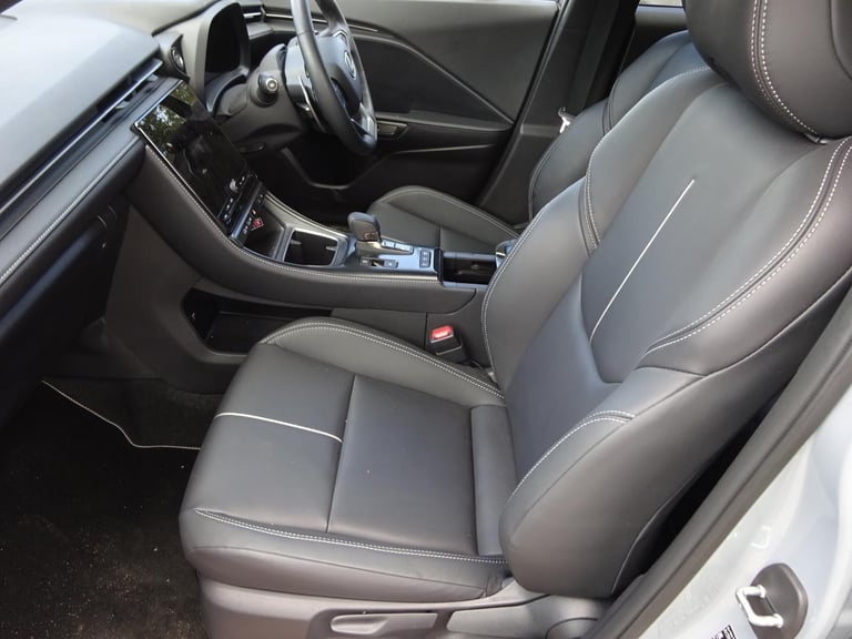 2024 74 REG LEXUS LBX TAKUMI HYBRID AUTO DAMAGED REPAIRABLE SALVAGE