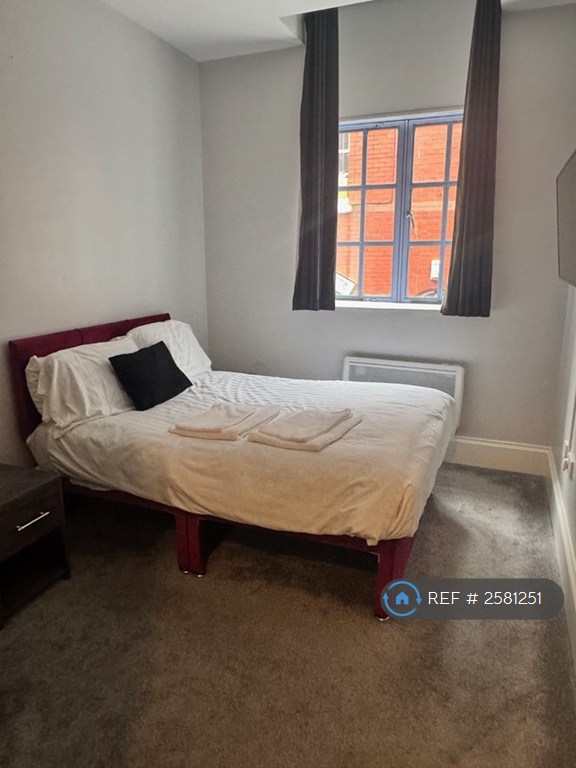 2 bedroom flat in The Posting House, Southport, PR9 (2 bed) (#2581251)