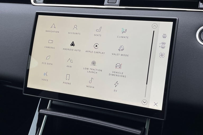 2025 Land Rover Range Rover Evoque 1.5 P270e Dynamic SE 5dr Auto ESTATE PETROL/ELECTRIC Automatic