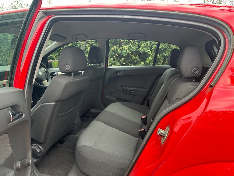 Vauxhall, ASTRA, Hatchback, 2007, Manual, 1598 (cc), 5 doors