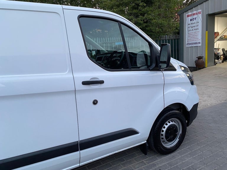 2019 Ford Transit Custom 2.0 300 EcoBlue L1 H1 Euro 6 5dr PANEL VAN Diesel Manual