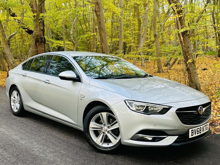 2018 Vauxhall Insignia 1.5 Insignia SRi Nav T 5dr Hatchback Petrol Manual