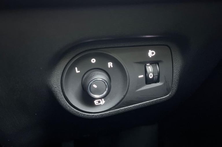 2024 MG MG ZS 1.5 Hybrid+ Trophy 5dr Auto HATCHBACK PETROL/ELECTRIC Automatic