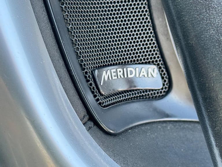 2017 Land Rover Discovery Sport 2.0 SD4 HSE Black Auto 4WD Euro 6 (s/s) 5dr ESTATE Diesel Automatic