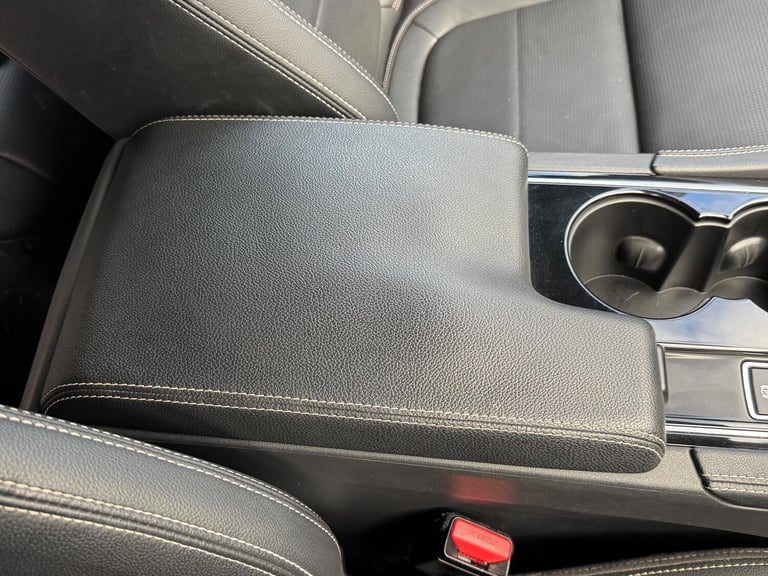 2017 Jaguar F-Pace 3.0 D300 V6 S Auto AWD Euro 6 (s/s) 5dr ESTATE Diesel Automatic