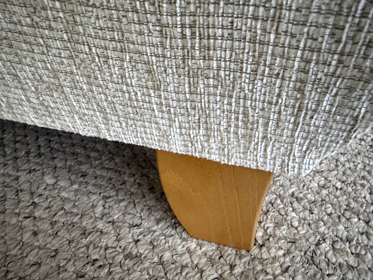 Living Room Single Chair