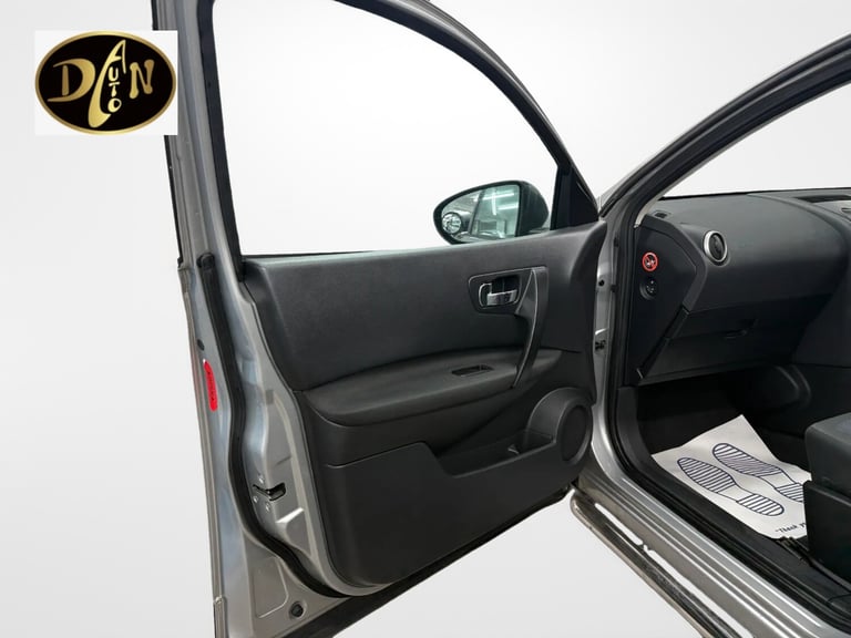 2008 Nissan Qashqai 1.6 Visia 5dr HATCHBACK Petrol Manual