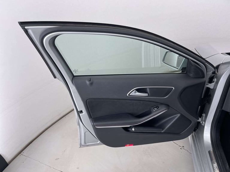 2017 Mercedes-Benz A-Class 2.1 A 200 D AMG Line Auto 5dr Hatchback Diesel Automatic