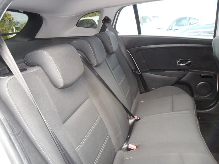 2014 Renault Megane 1.5 dCi Expression+ Energy 5dr ESTATE Diesel Manual