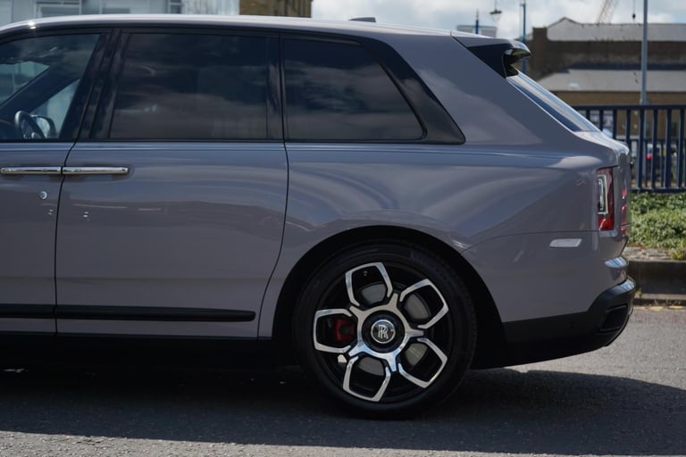 Rolls-Royce Cullinan 6.75 V12 Black Badge Auto 4WD Euro 6 5dr