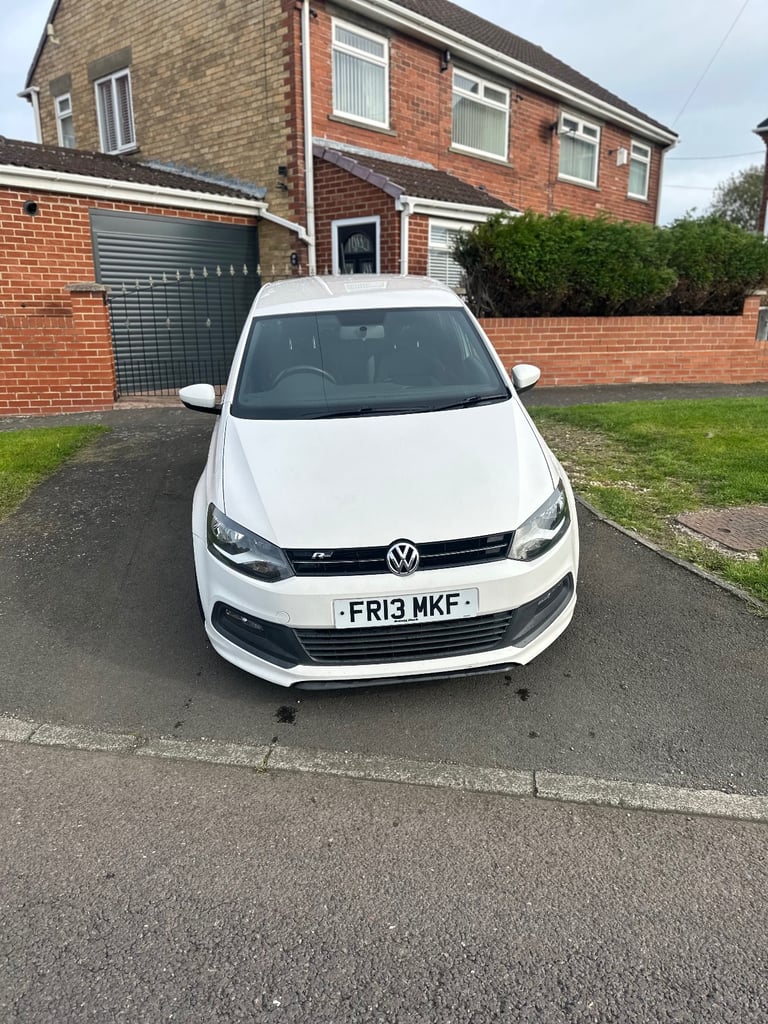 Volkswagen, POLO, Hatchback, 2013, Manual, 1197 (cc), 5 doors