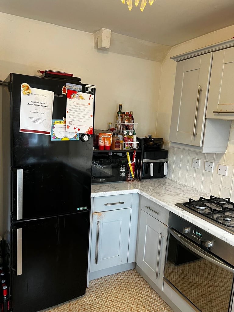 3 Bed Semi Detached for Rent