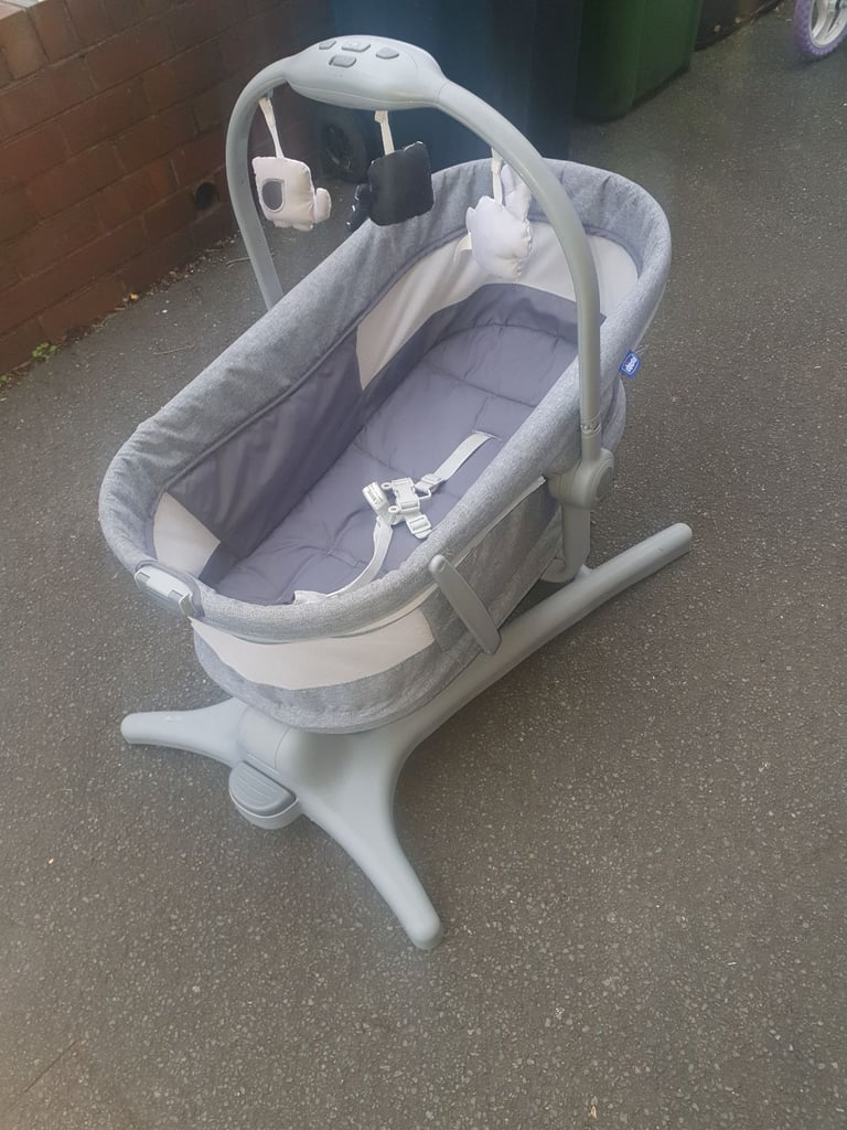 Chicco Baby Hug Crib, Adjustable Rise & Fall , Tilt , Mobile etc & High Chair. Good Condition,Clean