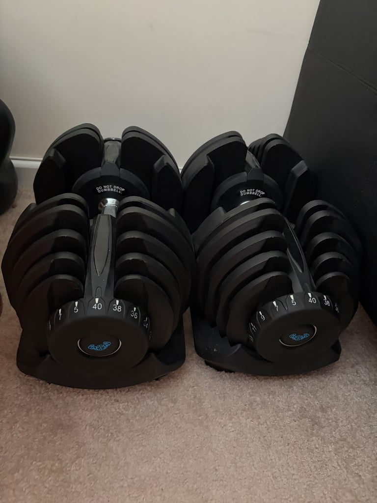 Adjustable dumbbells from 5kg to 40kg each 