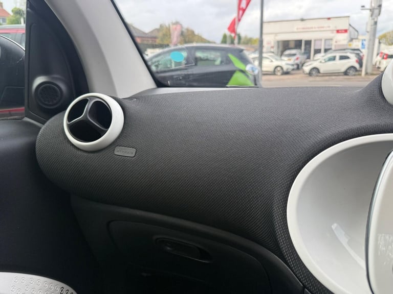 2015 smart fortwo 0.9T Prime (Premium) Euro 6 (s/s) 2dr Coupe Petrol Manual