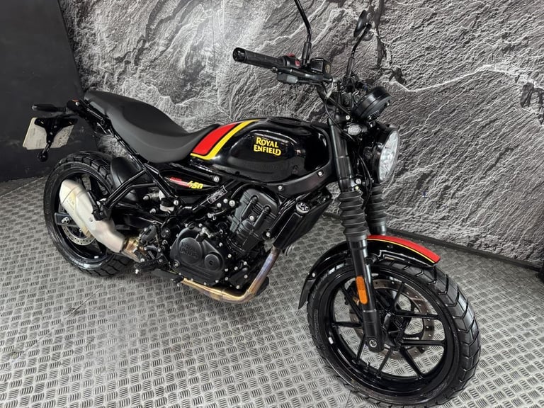 ROYAL ENFIELD GUERRILLA 450 2025