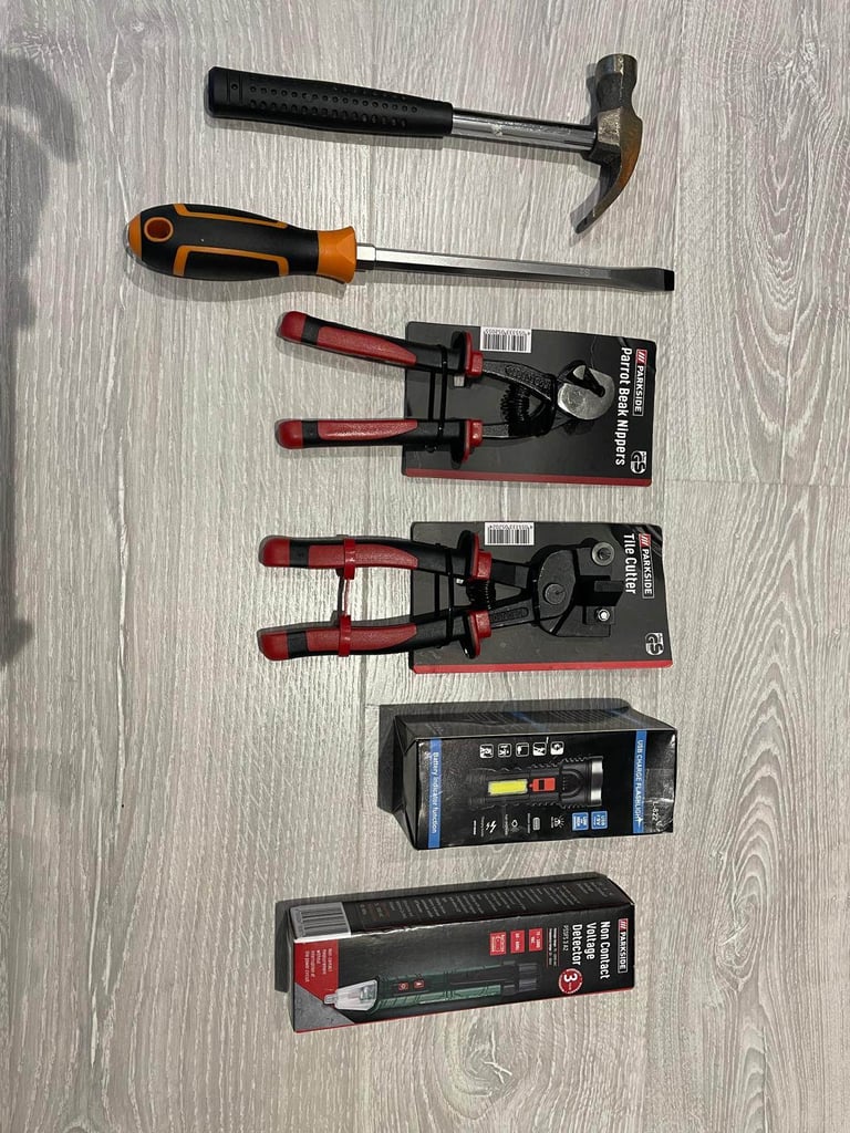 image for Brand New (never used) tool set 