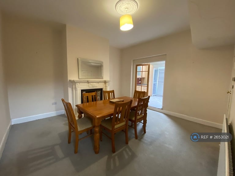 4 bedroom house in Donald Street, Newcastle Upon Tyne, NE3 (4 bed) (#2653021)