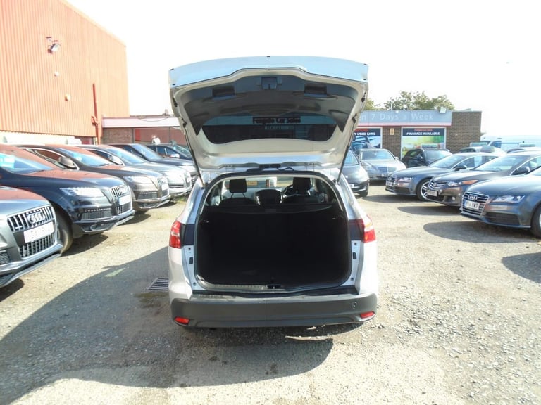 2016 Ford Focus 1.5 TDCi Zetec Euro 6 (s/s) 5dr Diesel