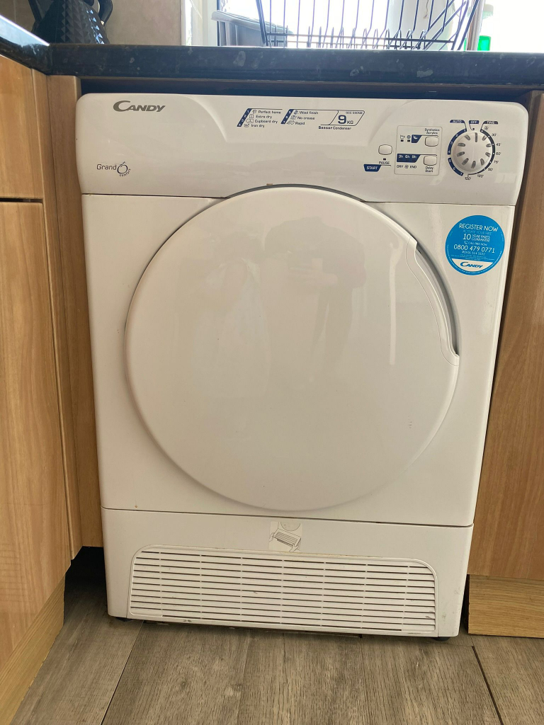 Candy GCC590NB 9kg Condenser Tumble Dryer - White - Good as new