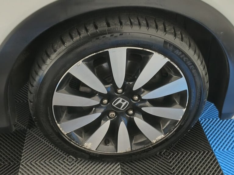2015 Honda Civic i-DTEC SR Estate Diesel Manual