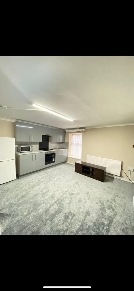 Quality Bedsit in Prime Location