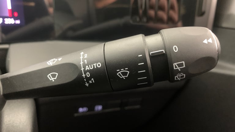 2023 Vauxhall Astra 54kWh Ultimate Hatchback 5dr Electric Auto (156 ps) Hatchback Electric Automatic