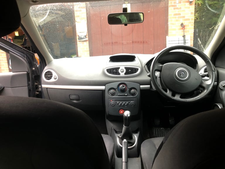 Renault, CLIO, Hatchback, 2007, Manual, 1390 (cc), 3 doors, Grey
